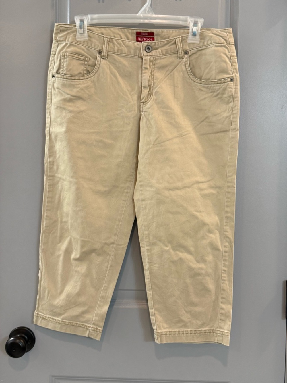 Merona Light Beige Capri Pants - Straight Chino Style